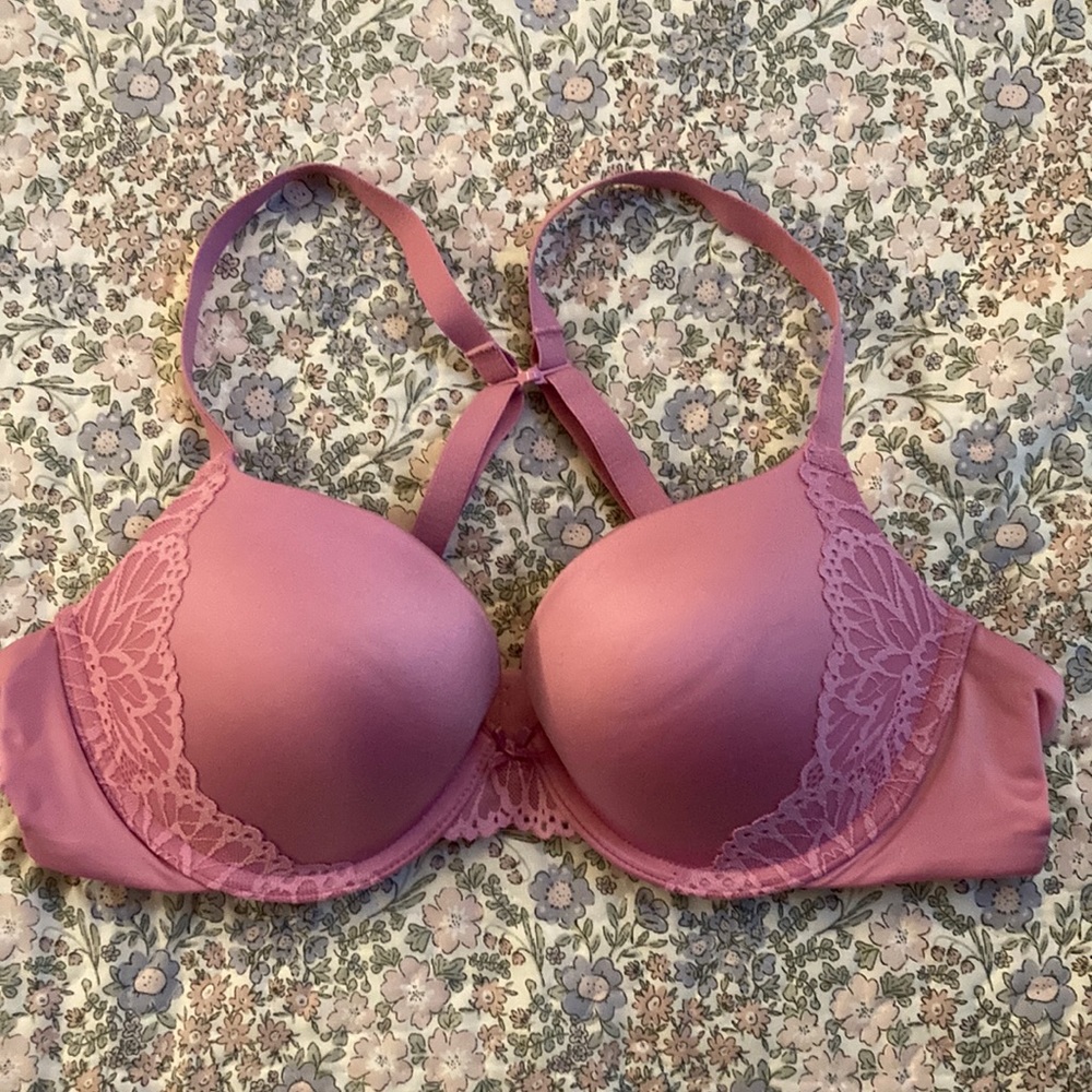 pink bra
